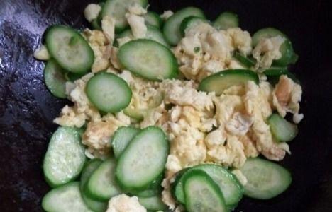 东方瓜好吃吗怎么吃视频,视频教你如何品尝佳肴